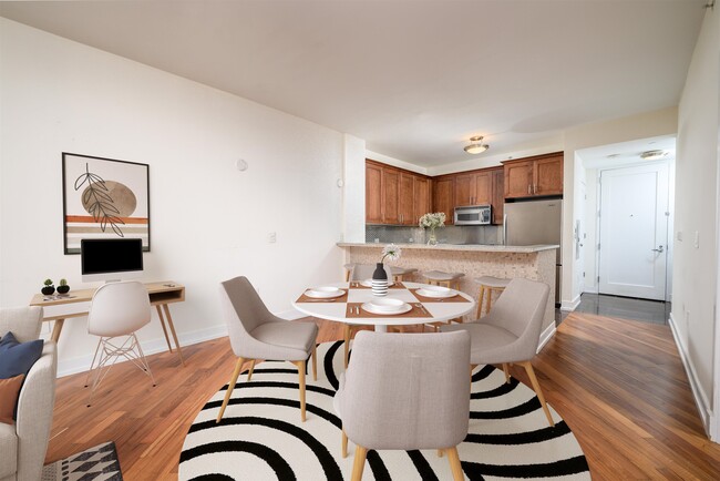 Photo - 105 Greene St Unit 1201