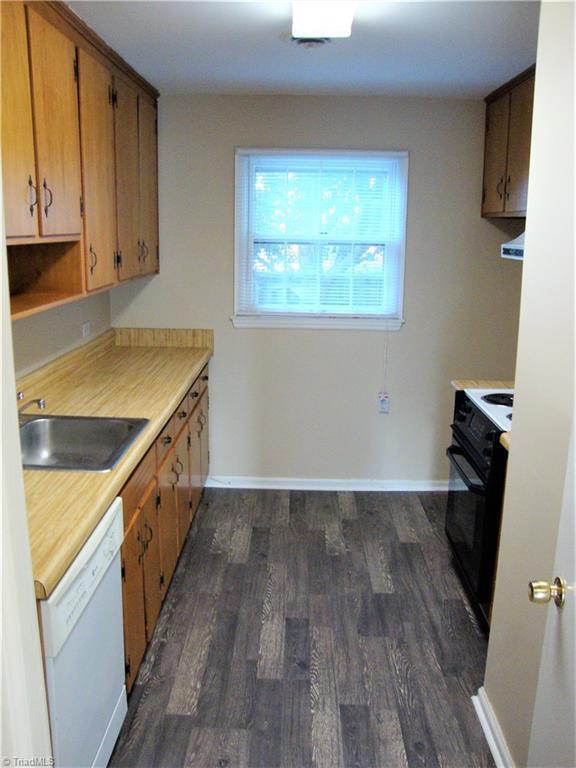 Photo - 101 Oxford Pl
