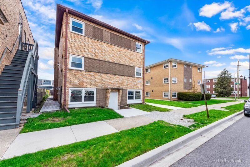 Photo - 2608 St Charles Rd