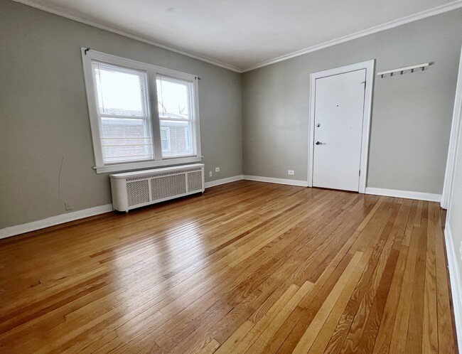 Photo - 2831 N 75th Ave Unidad 2R