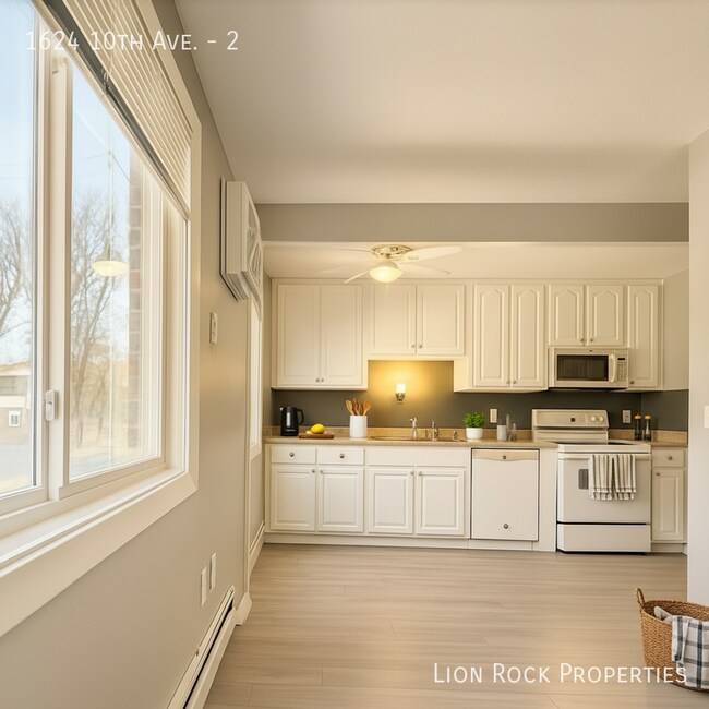 Photo - 1624 10th Ave Unit 2