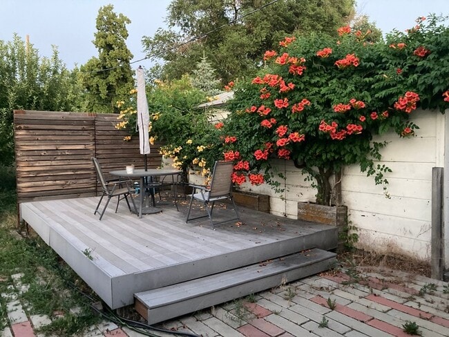 Photo - 930 N 1300 W