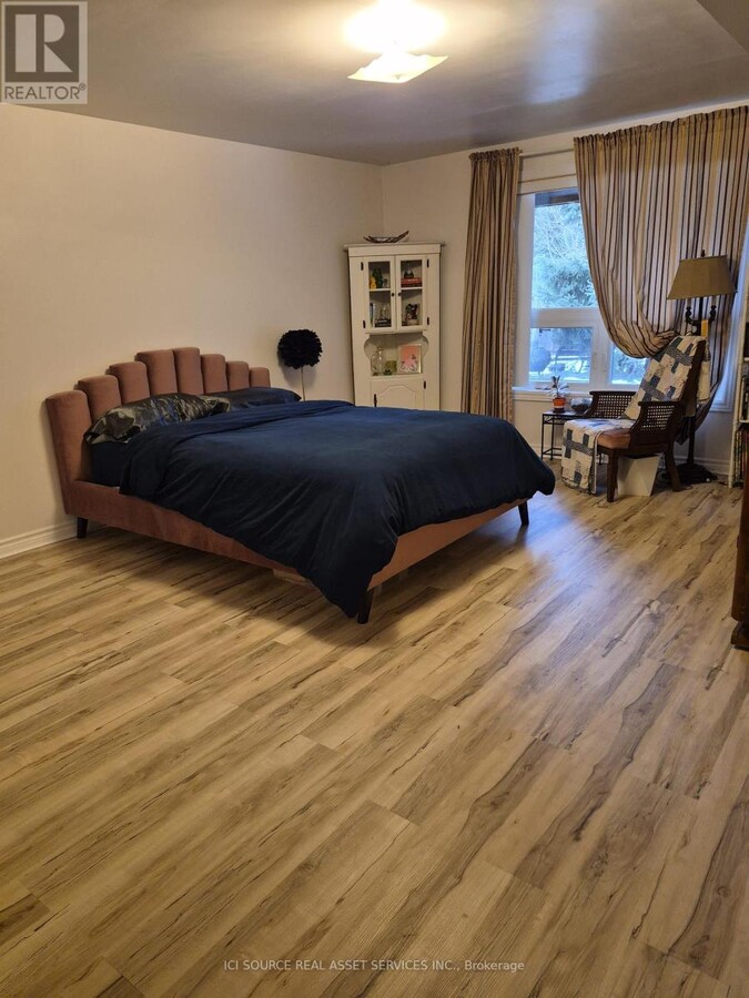 Photo - 124 Farley Dr