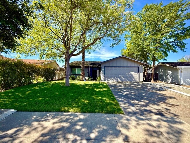 Photo - 8077 Cornerstone Way