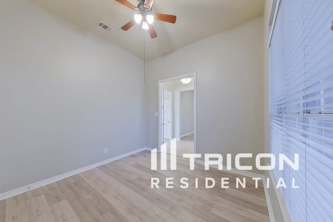 Photo - 116 Fox Trail