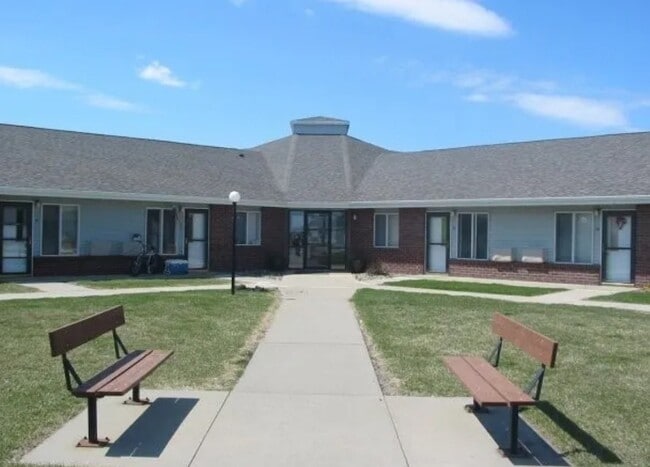 Photo - 2003 Cedar St