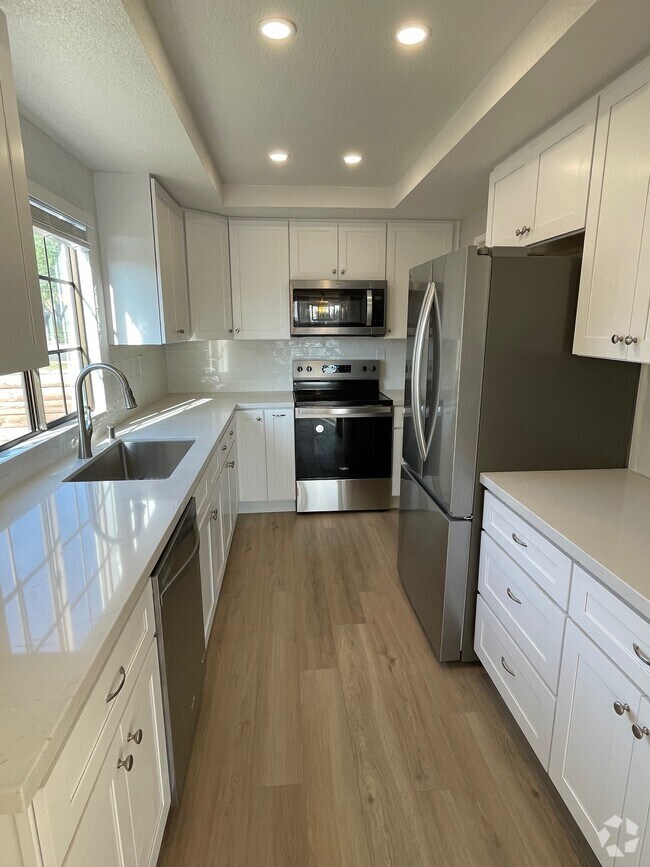 Building Photo - 1436 Marlin Pl Rental
