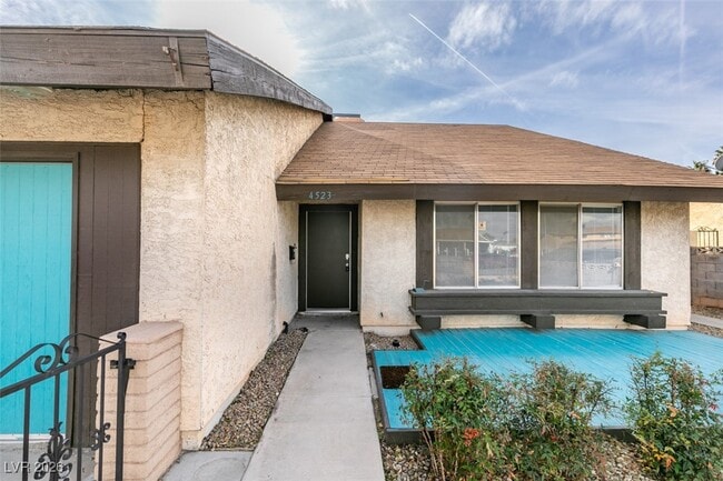 Photo - 4523 Margarete Ave