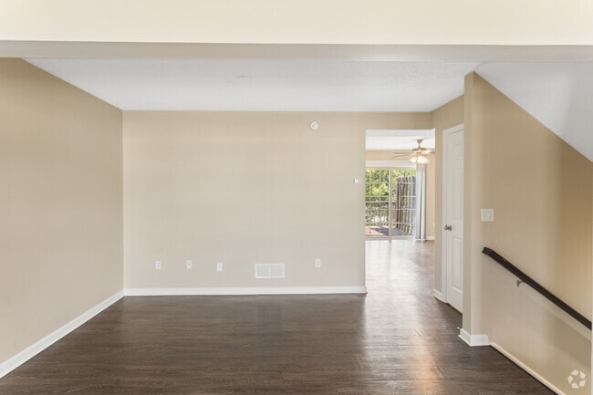 3BR, 2.5BA - 2,000SF - Dining Room