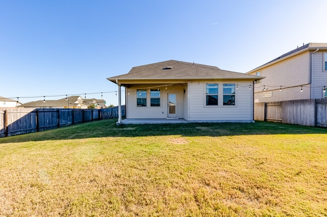 Photo - 204 Mountain Valley St