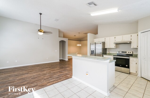 Photo - 13533 White Elk Loop