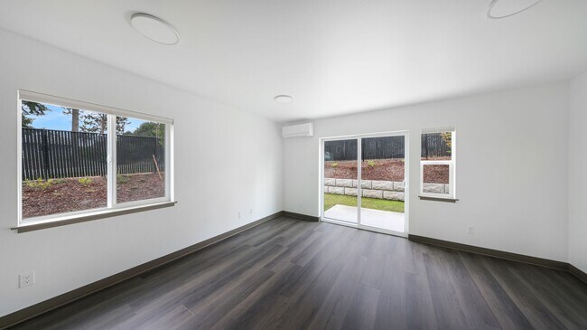 Photo - New Construction - 2 Bed 1.5 Bath - Pet Fr...