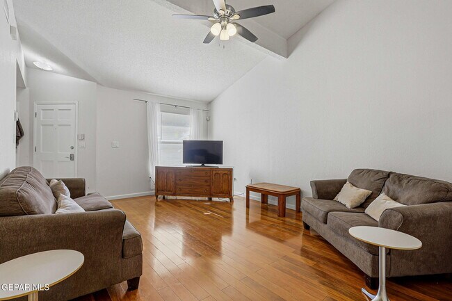 Photo - 11429 Chickasaw Dr