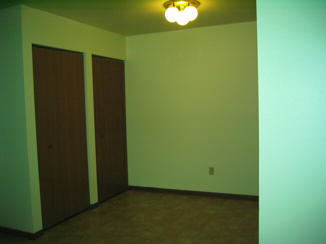 Black Creek Apartments - Black Creek Apartments