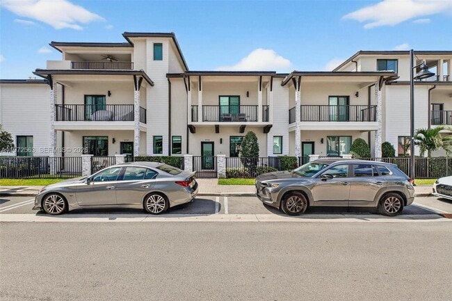 Photo - 4546 NW 83rd Ave