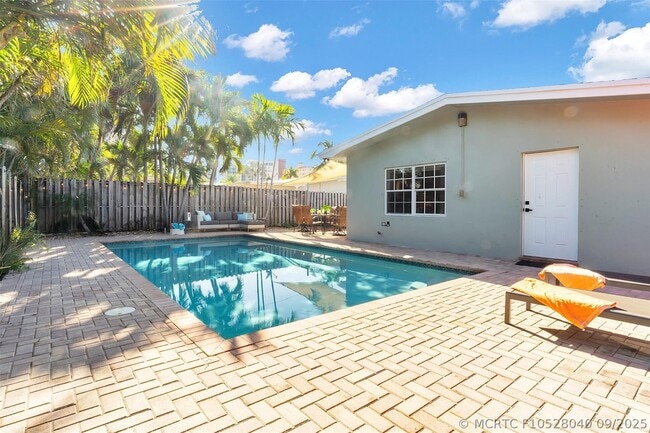 Photo - 3221 Seaward Dr