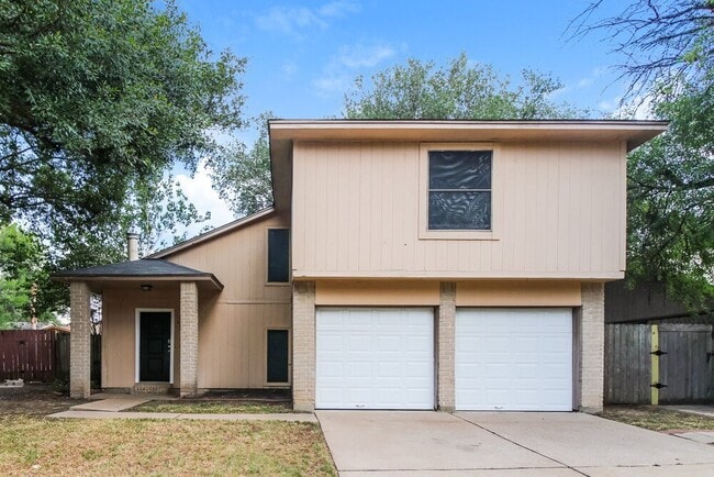 Building Photo - 20246 Regents Corner Ln