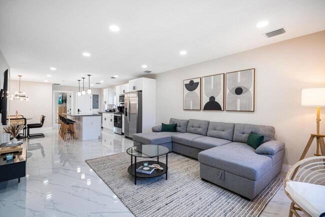 Photo - 6822 NW 4th Ave Apartamento Unidad ID1239433P