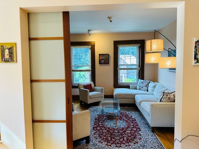 Photo - 151 Longwood Ave Unit 2