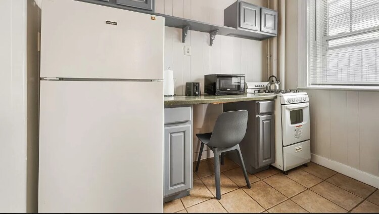 Photo - 78 Glenville Ave Unidad 3