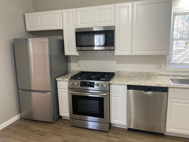 Photo - 128 Penn St Unidad 1