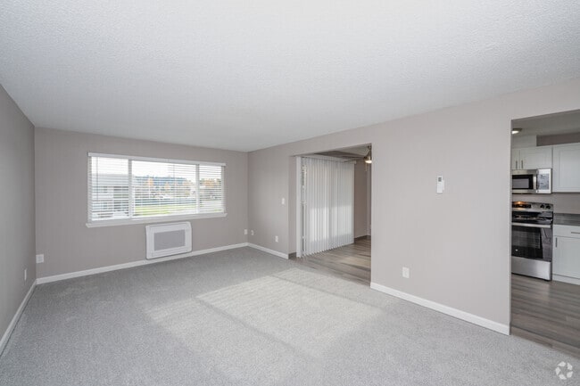 2BR, 1BA - 900SF - Living Room - Forest Park Apartments