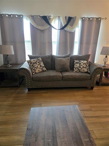 Photo - 107 Kennedy Dr