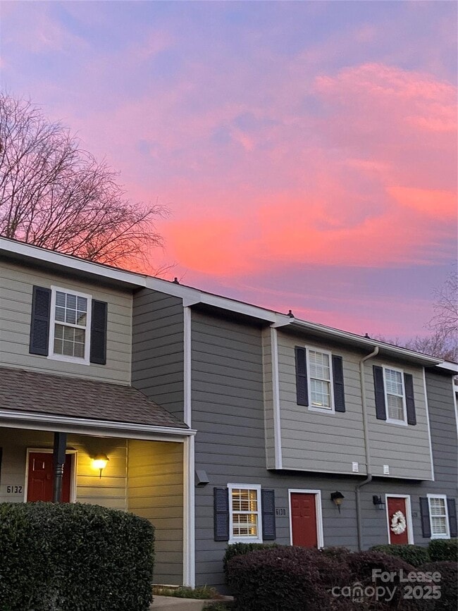 Building Photo - 6132 Heathstone Ln