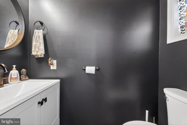 Photo - 1221 Rockland Ct