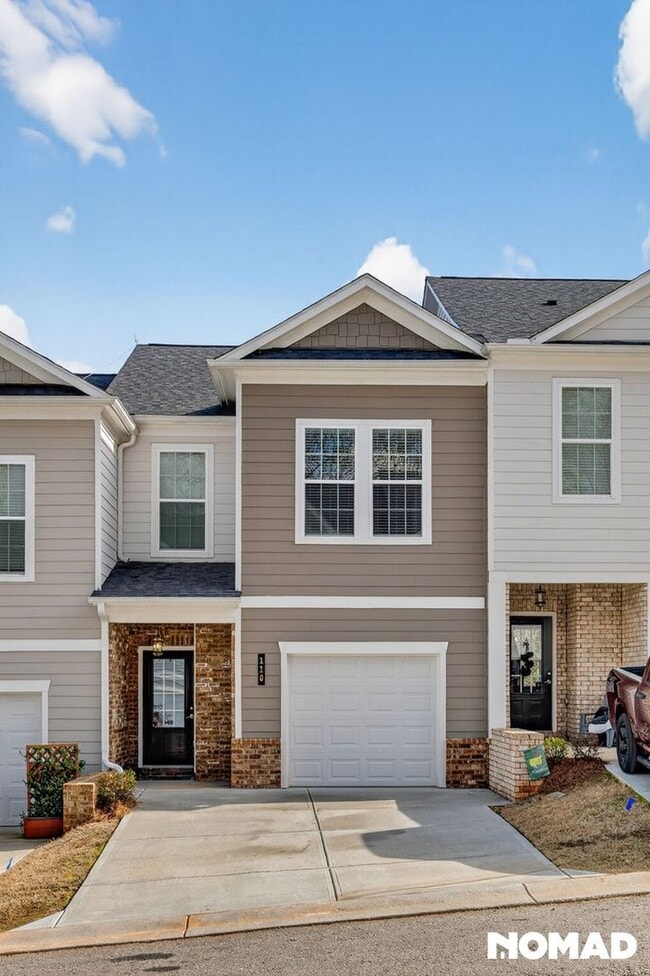 Photo - 110 Greenview Ct