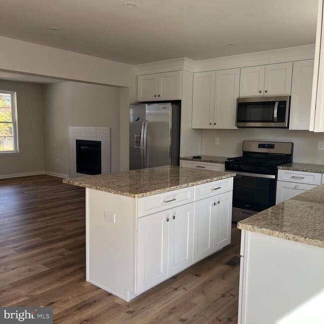 Photo - 7 Maloney Ave