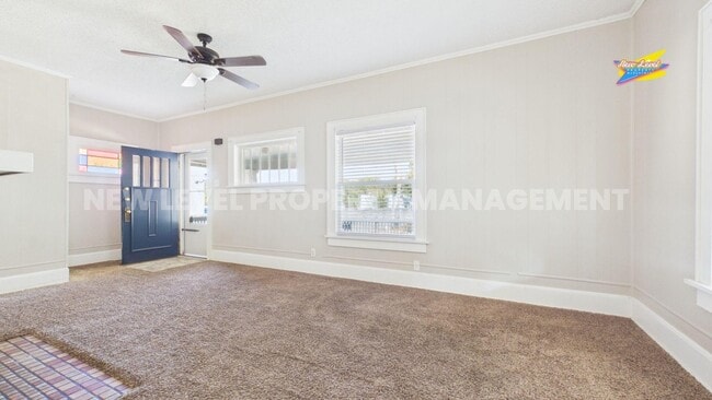Photo - 347 N Holyoke Pl