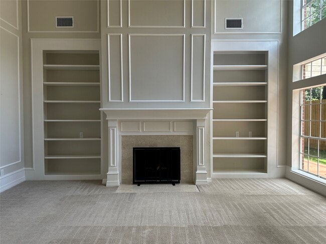 Photo - 3415 Kingsway Ct