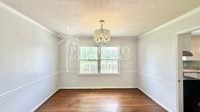 Photo - 4109 Windlestraw Ln