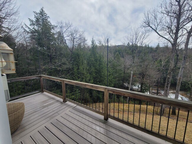 Photo - 6 month SUMMER SEASONAL on the River - $500 DISCOUNT!! - $2400/mo 2 bed 2 bath available now!