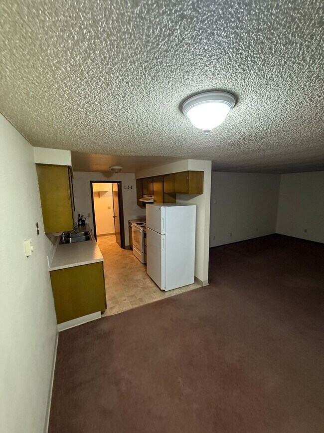 Photo - Mason- E 8th Street Unidad 2107 E 8th Street