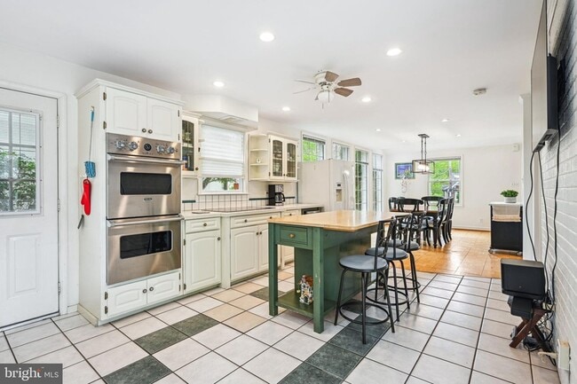 Photo - 6023 Walhonding Rd