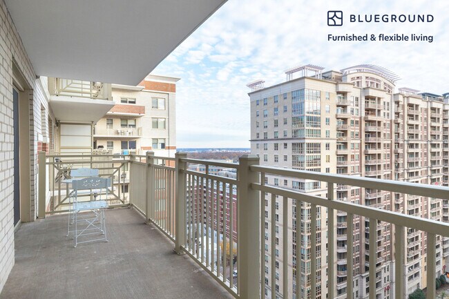 Photo - 4001 9th St N Unidad SI FL18-ID616