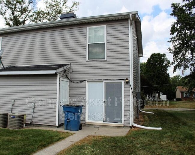 Photo - 2222 E Glendale Blvd