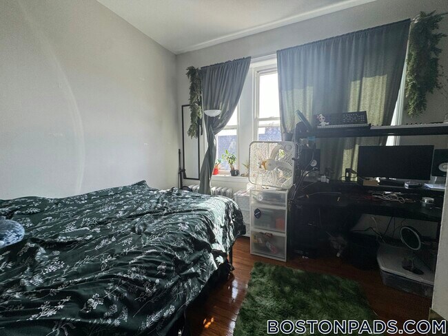 Photo - 38 Hemenway St Unidad 32