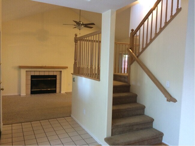 Photo - Spacious 3 Bedroom Home available in South Davis
