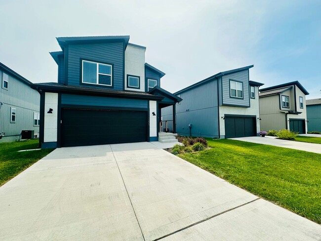 Building Photo - {13305} Less Than 2 Year Old 1.5 Story in ... Rental