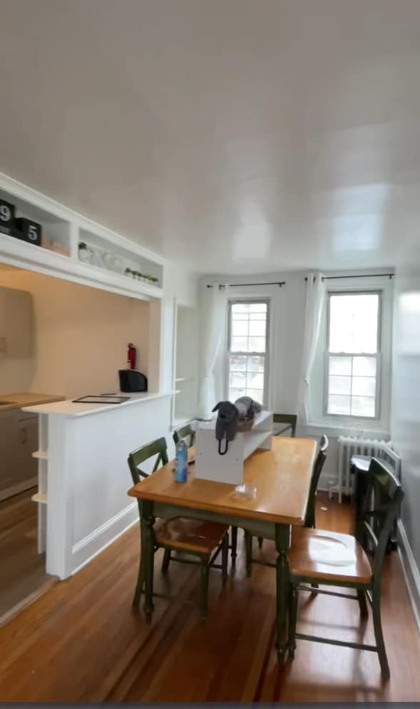 Photo - 1038 W Lancaster Ave Unit Large 6-Student Bryn Mawr House