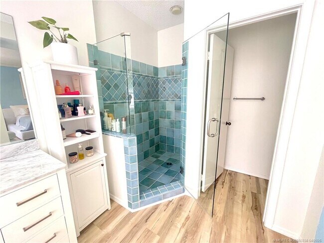 Photo - 2033 Staysail Ln