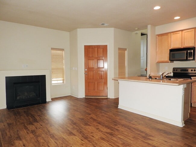 Photo - 9944 M.L.K. Jr Blvd