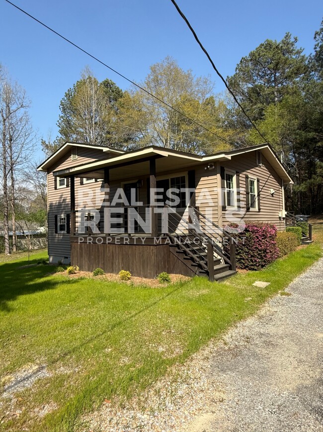 Building Photo - 2931 Plymouth Rock Trail S Rental