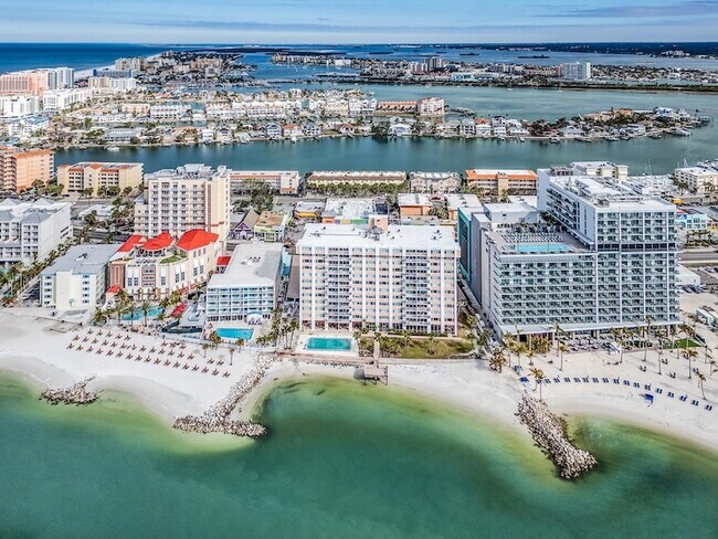 675 S Gulfview Blvd Unit 1007