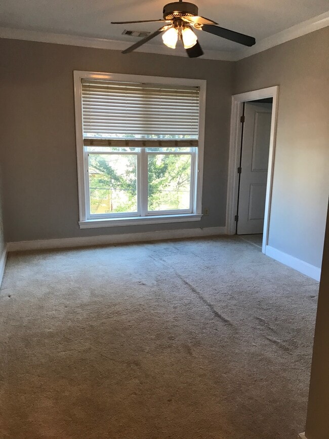 2nd Bedroom - 3127 Long Boulevard Apartments