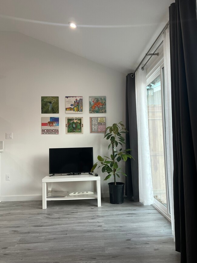 Living Room - day - 4555 Narrot St Unit ADU - 4557