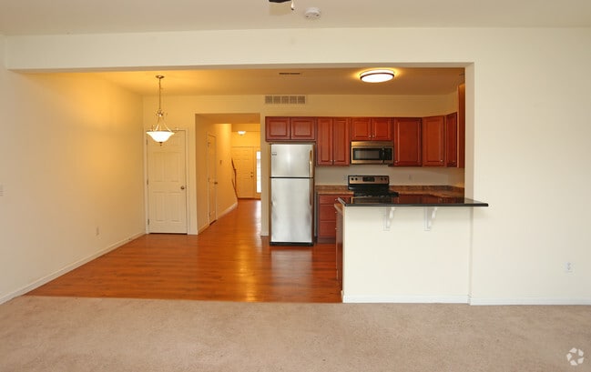 The Ridgeview Townhomes & The Crossings